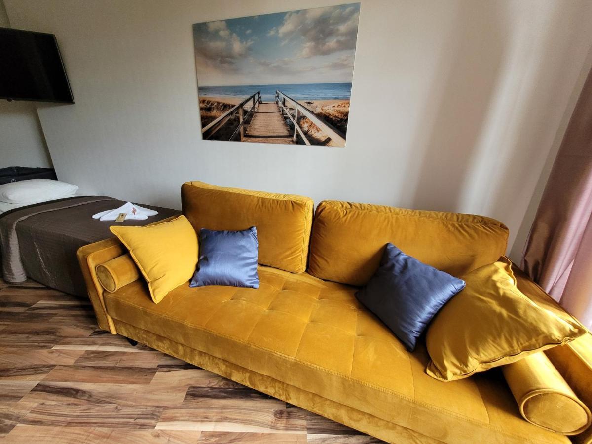 Dom Przy Plazy Bed & Breakfast Сърбиново Екстериор снимка