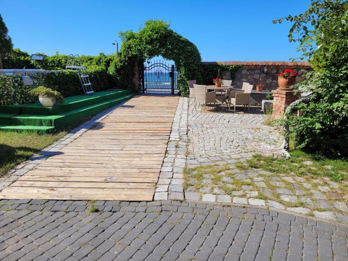 Dom Przy Plazy Bed & Breakfast Сърбиново Екстериор снимка