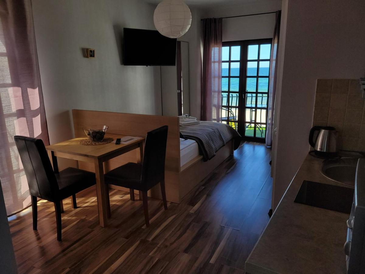 Dom Przy Plazy Bed & Breakfast Сърбиново Екстериор снимка